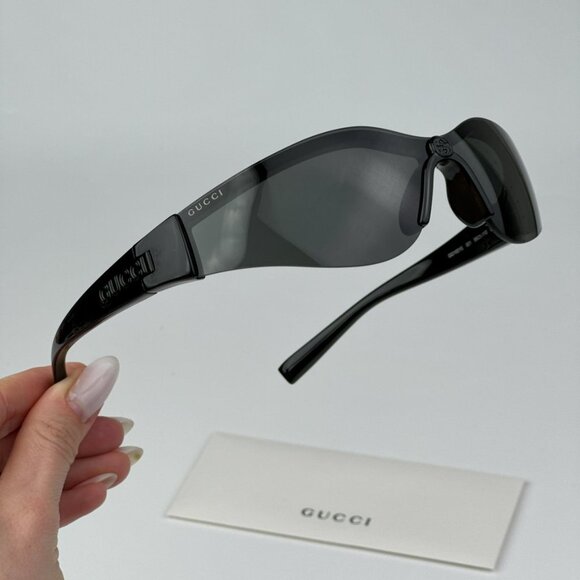 Gucci GG1651S 001 BRAND NEW Sunglasses Black Grey Unisex Mask main image 6